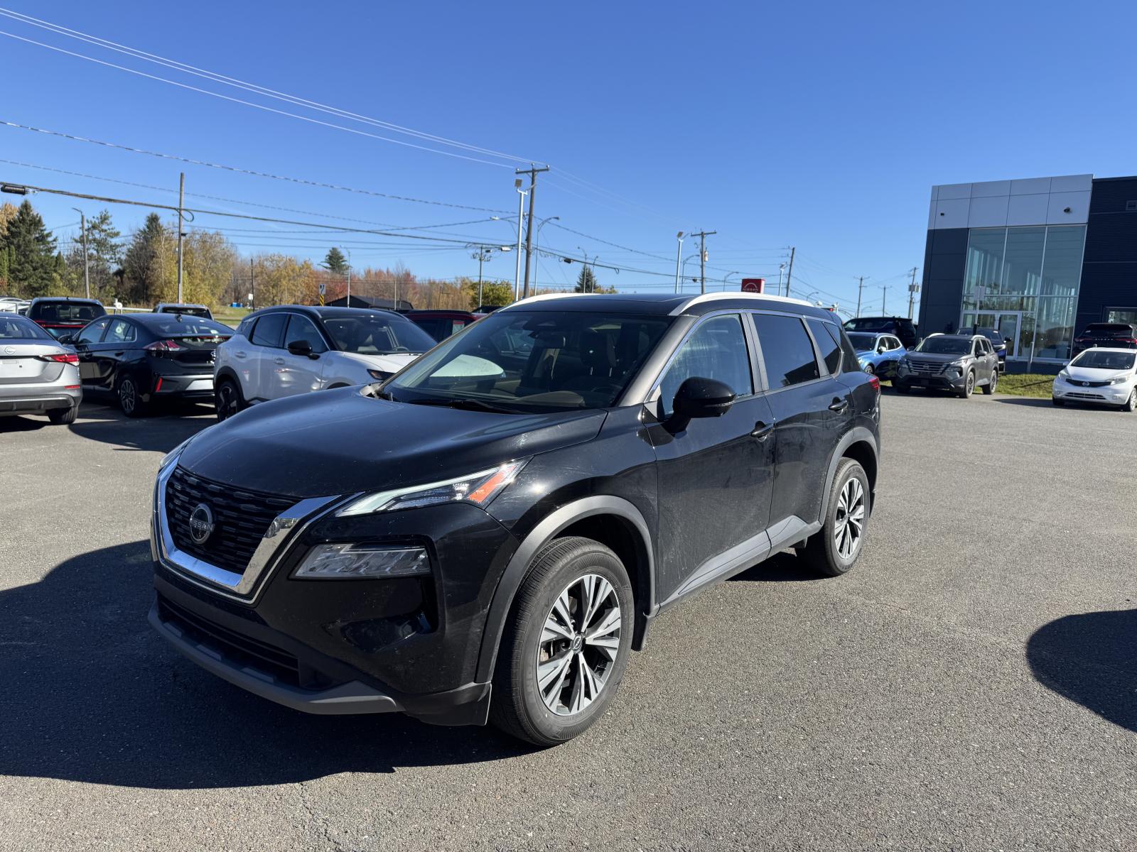 Image 1 Nissan Rogue SV 2023