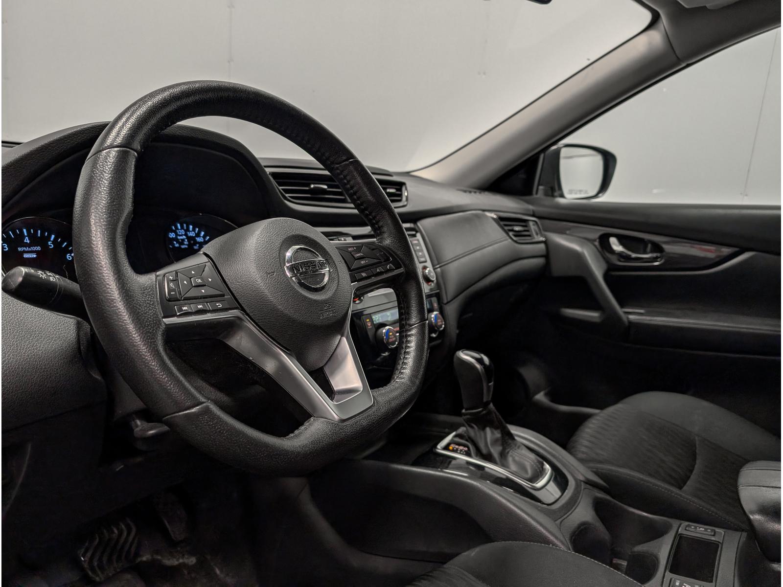 Nissan Rogue Special Edition 2020 — photo 7