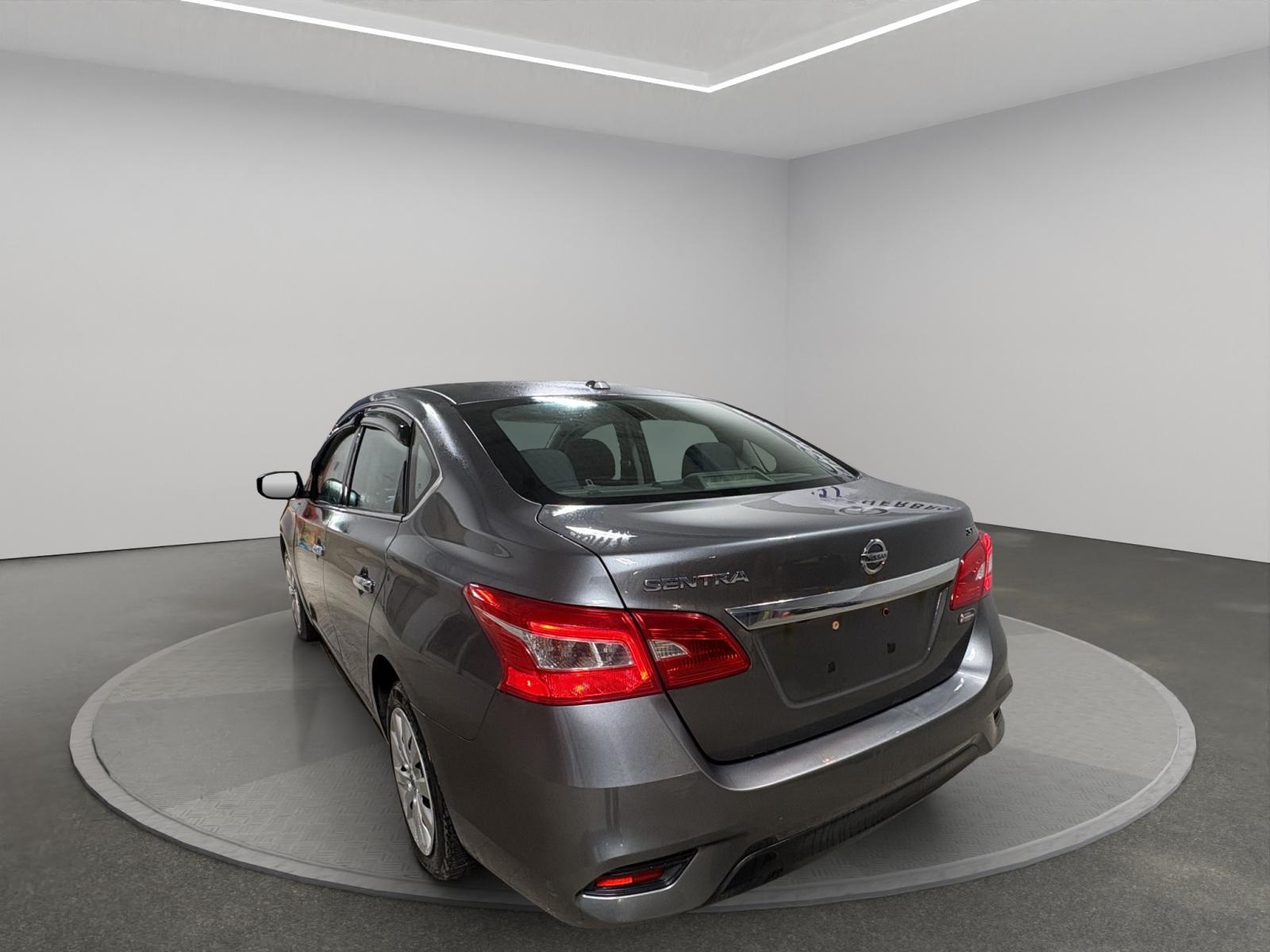 Nissan Sentra SV 2018 — photo 4