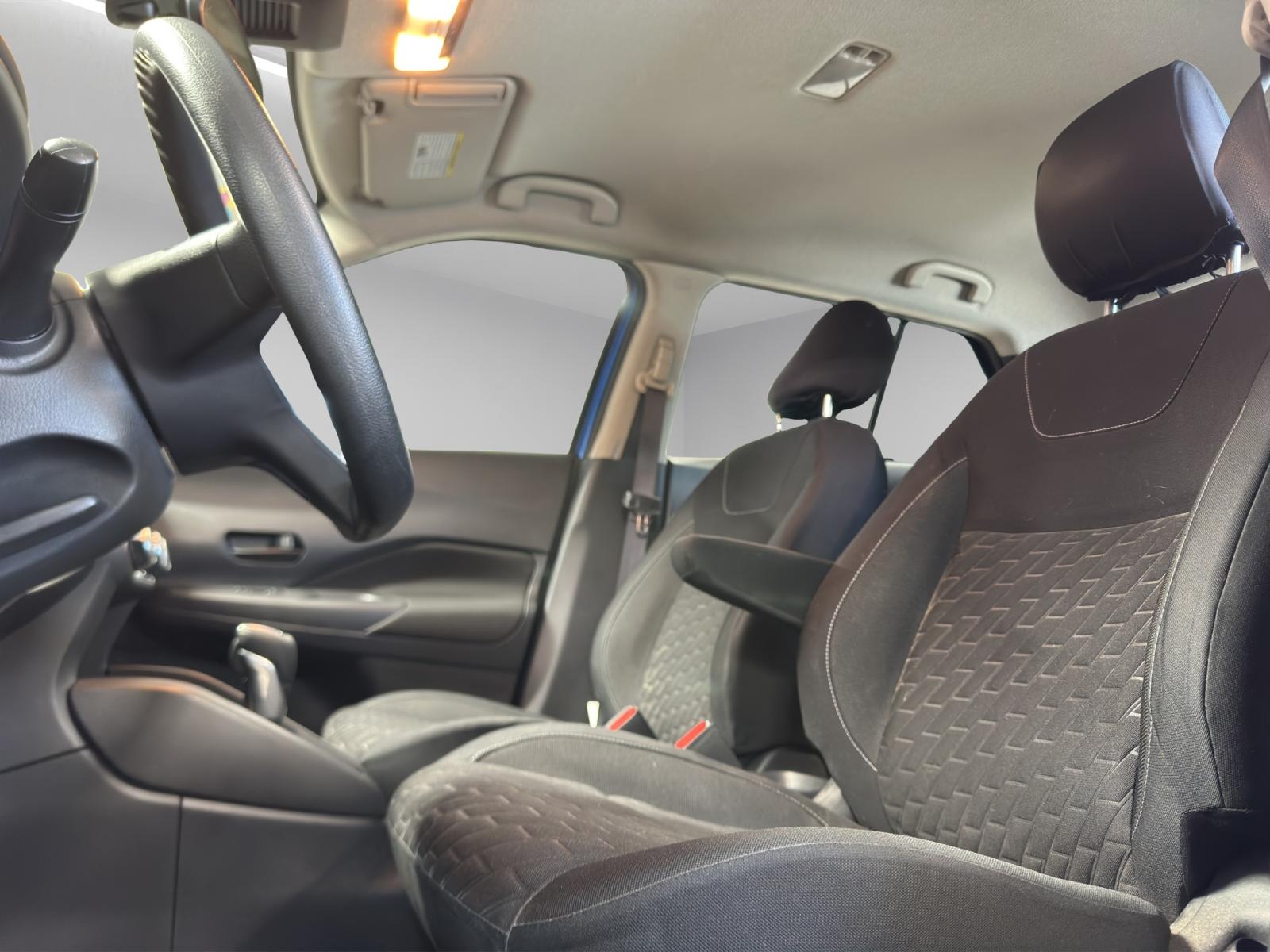 Image 8 Nissan Kicks S 2022