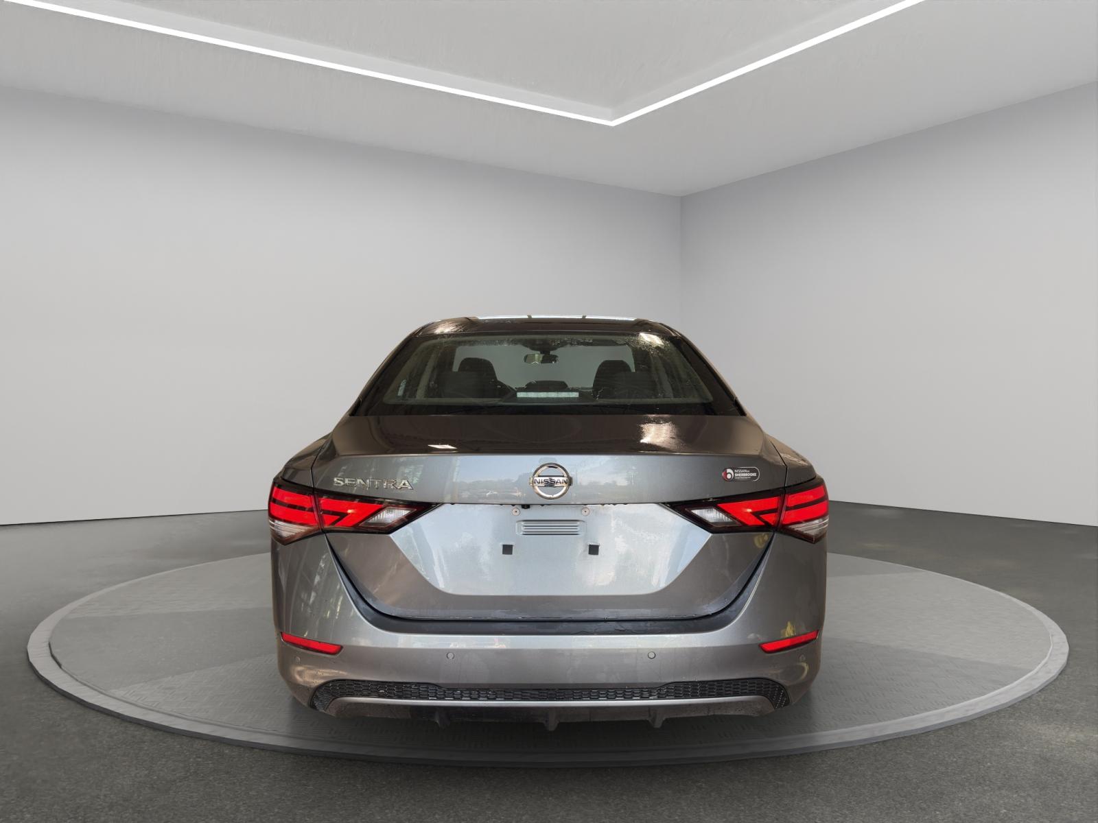 Nissan Sentra S 2022 — photo 4