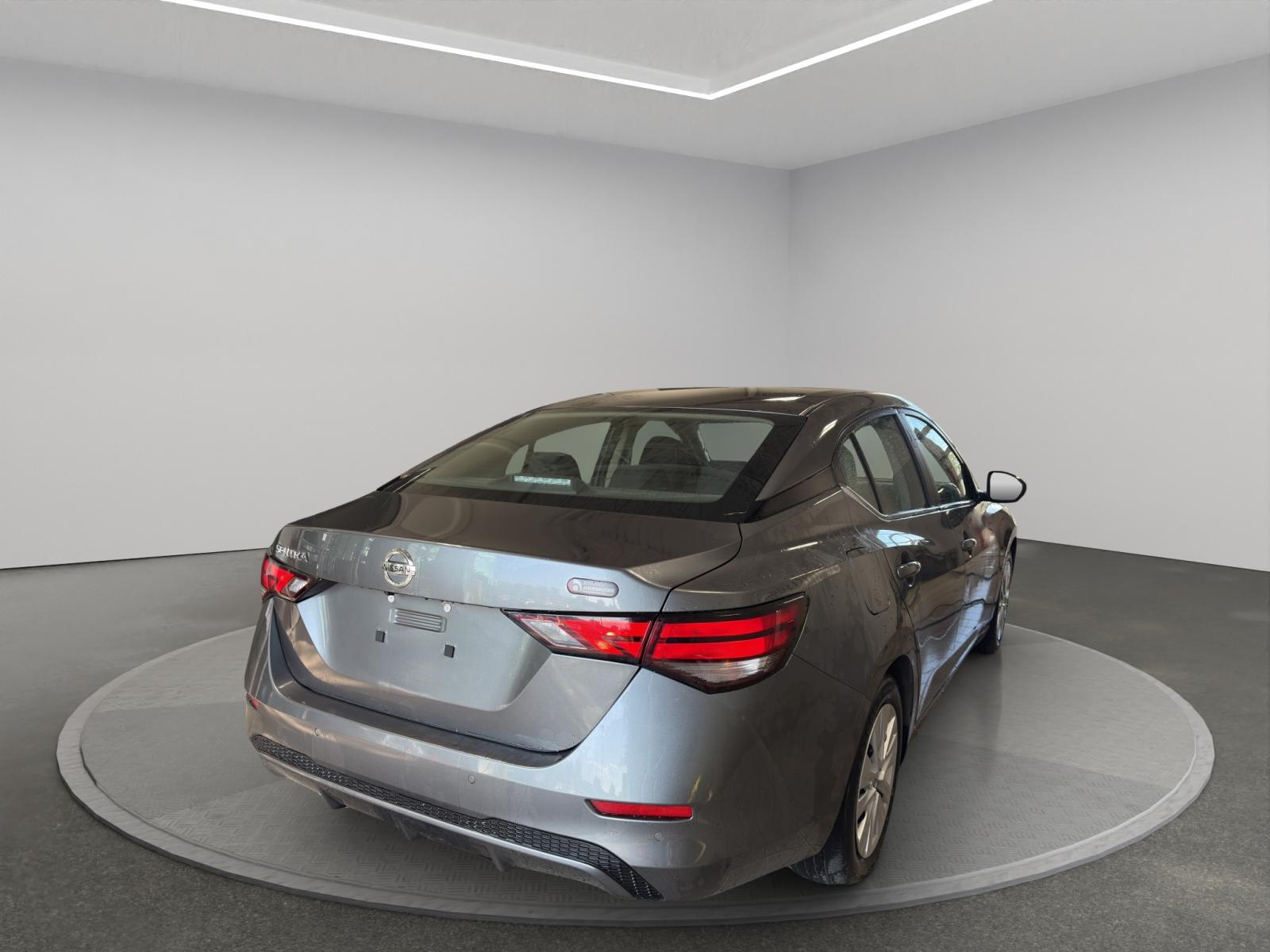 Nissan Sentra S 2022 — photo 5