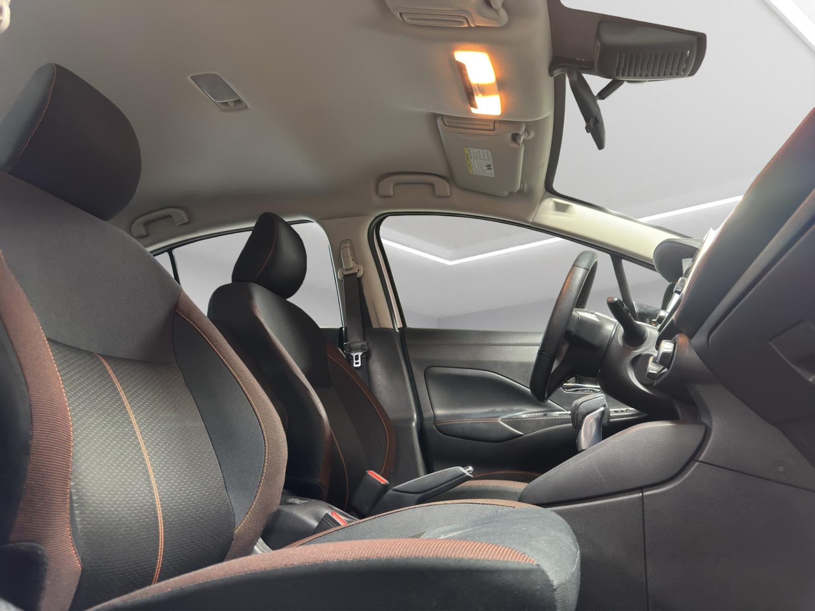 Image 10 Nissan Versa SR 2021