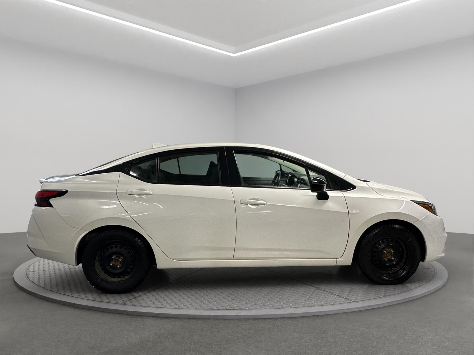 Image 6 Nissan Versa SR 2021