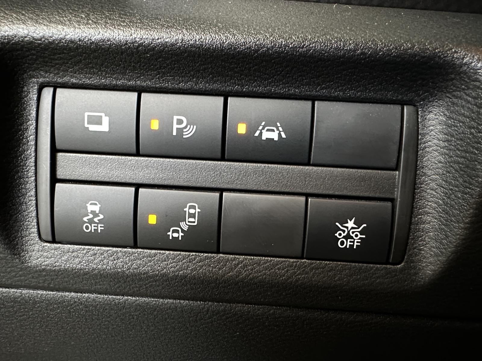 Image 19 Nissan Kicks S 2020