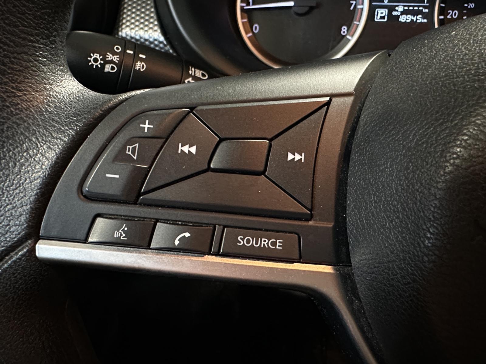 Image 16 Nissan Kicks S 2020