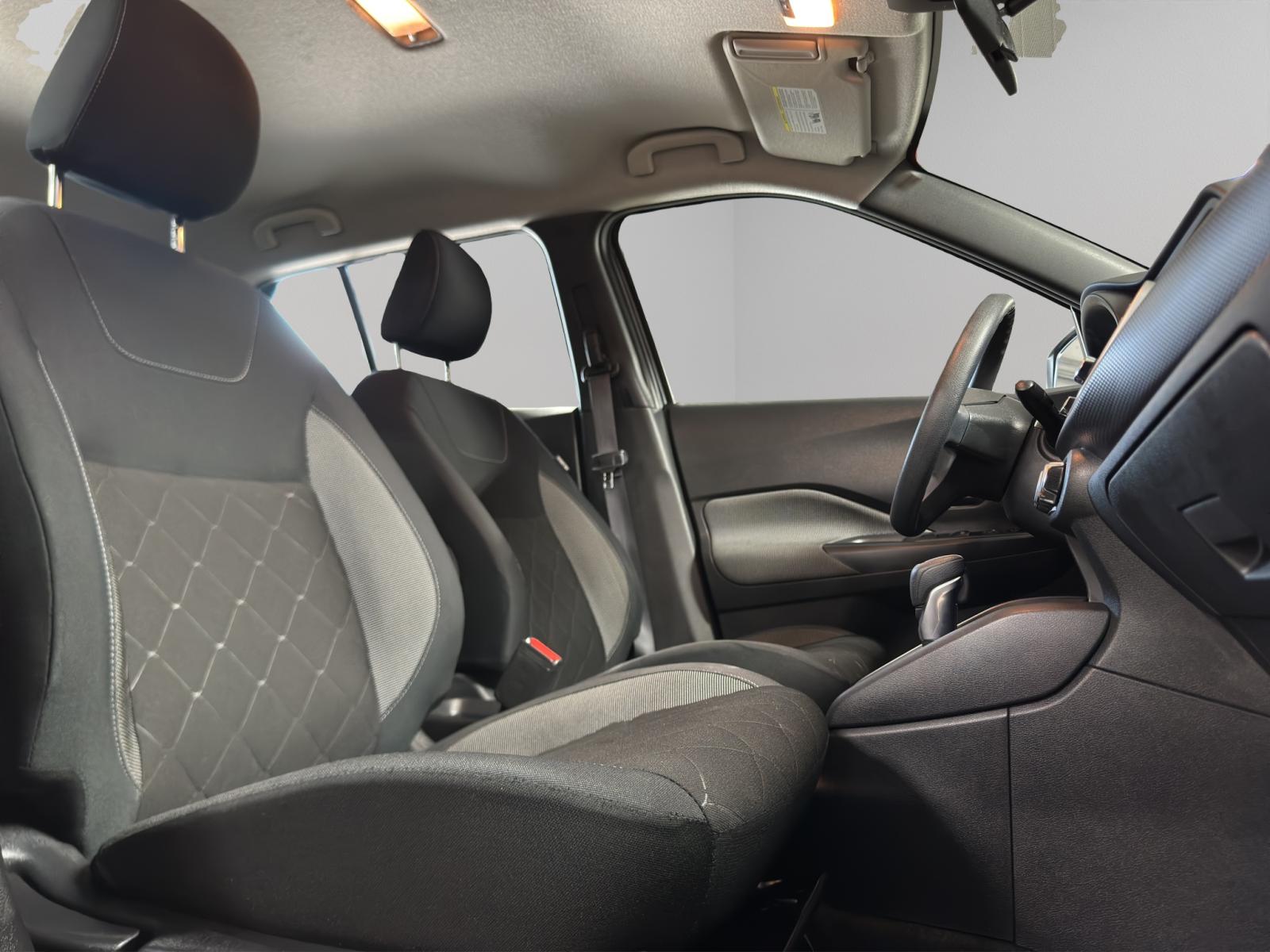 Image 10 Nissan Kicks S 2020