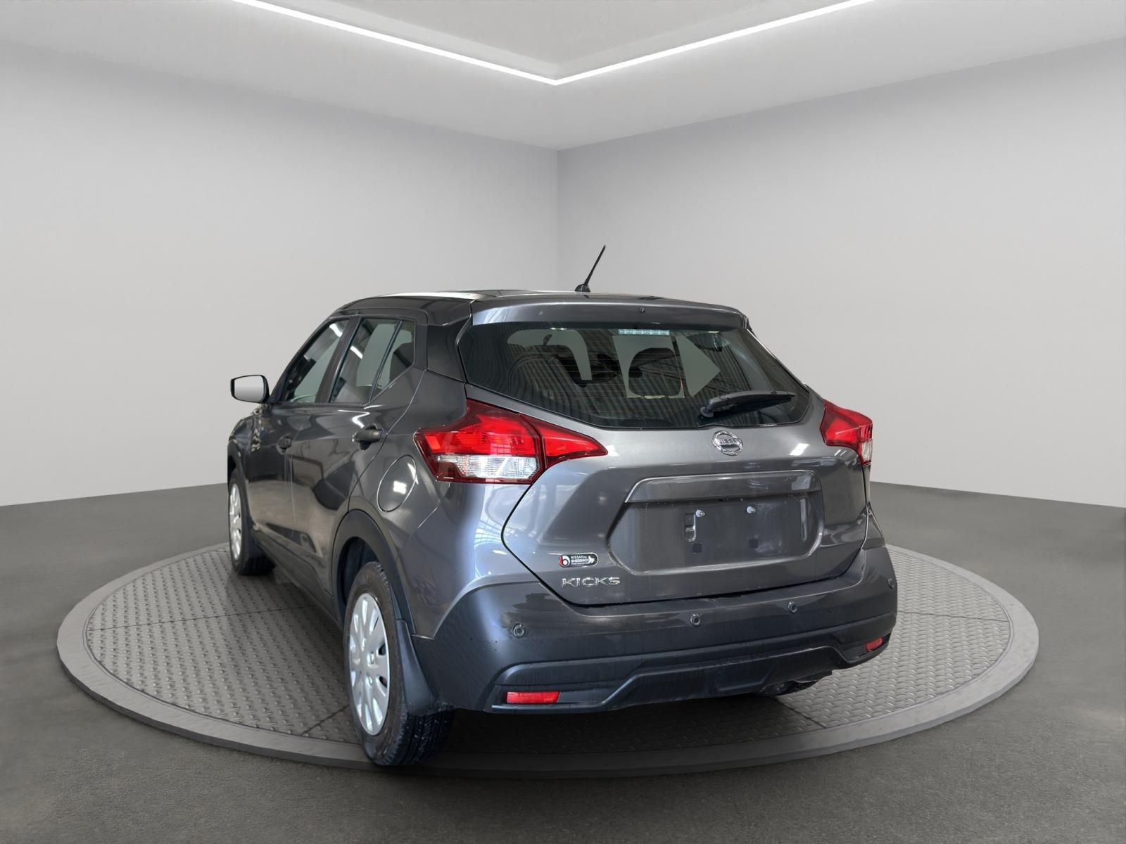 Image 3 Nissan Kicks S 2020
