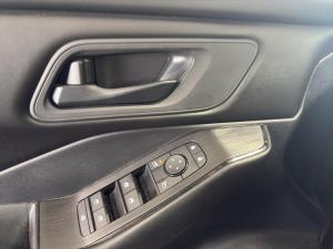 Thumbnail 15 Nissan Rogue S 2024
