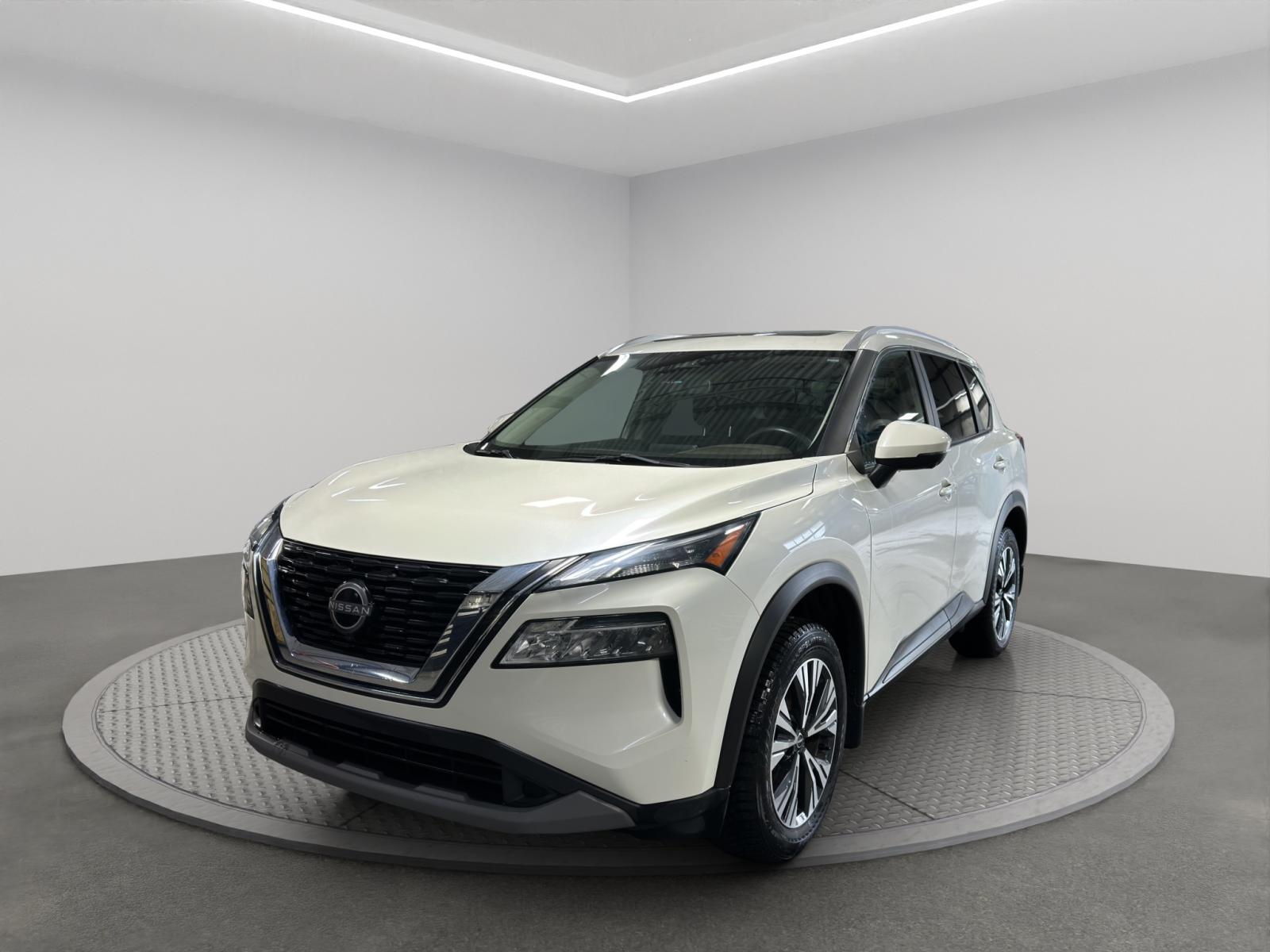 Nissan Rogue SV Moonroof 2023