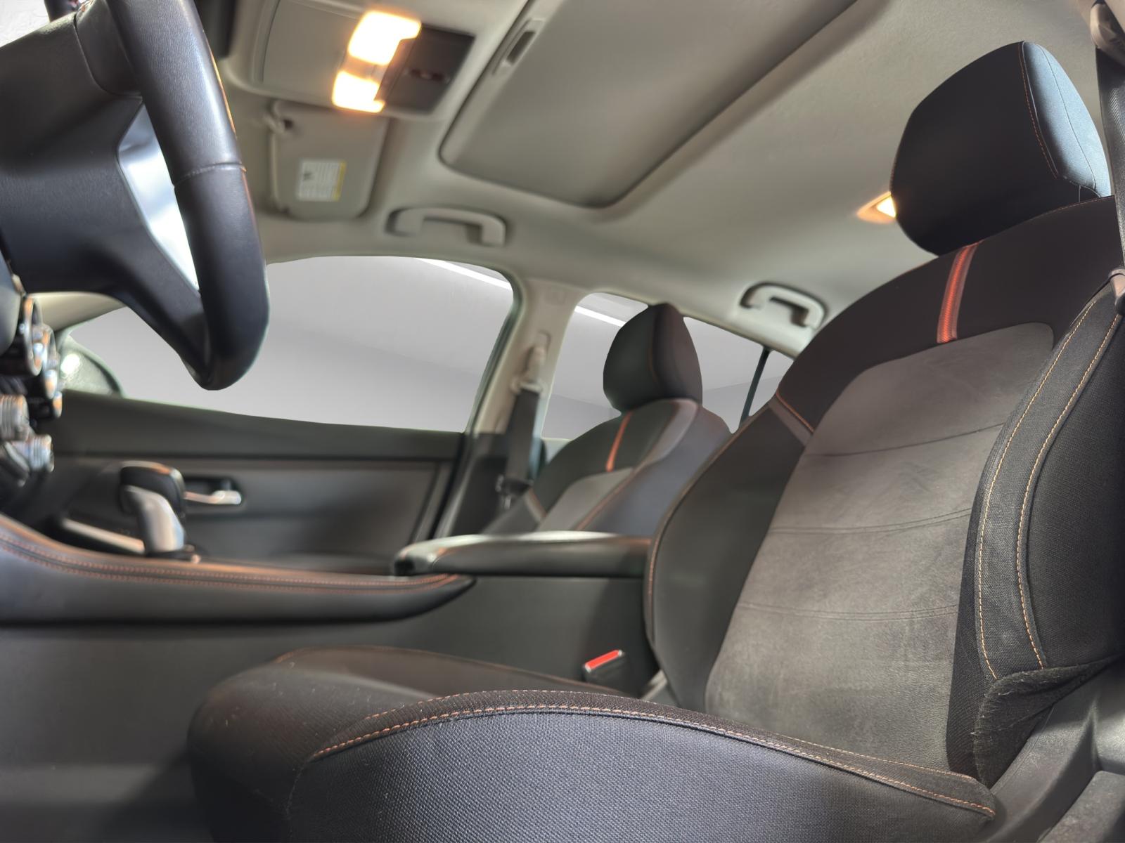 Image 8 Nissan Sentra SR 2020