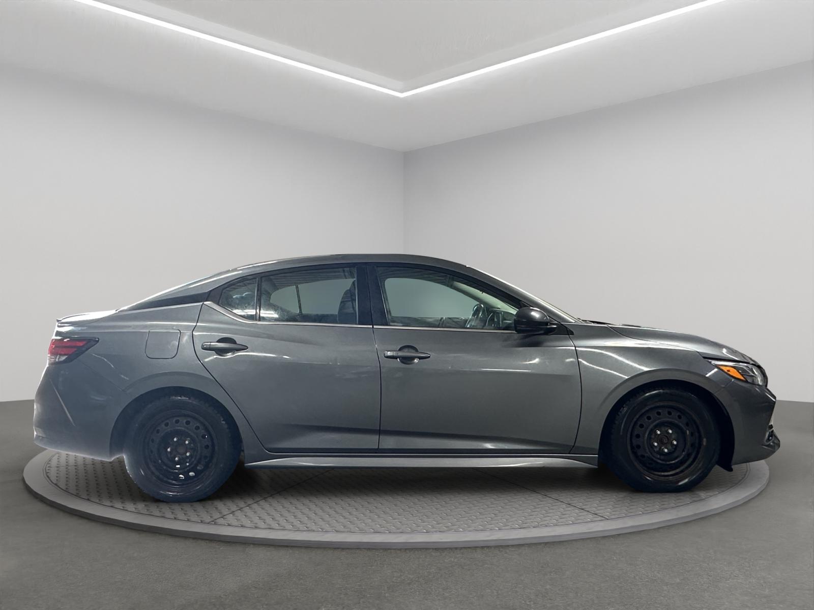 Image 6 Nissan Sentra SR 2020