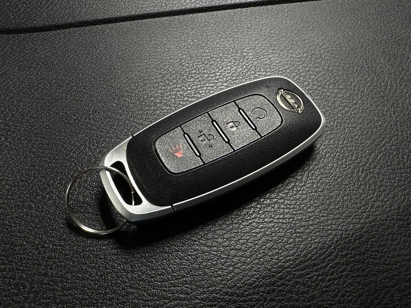 Image 20 Nissan Kicks SV 2023