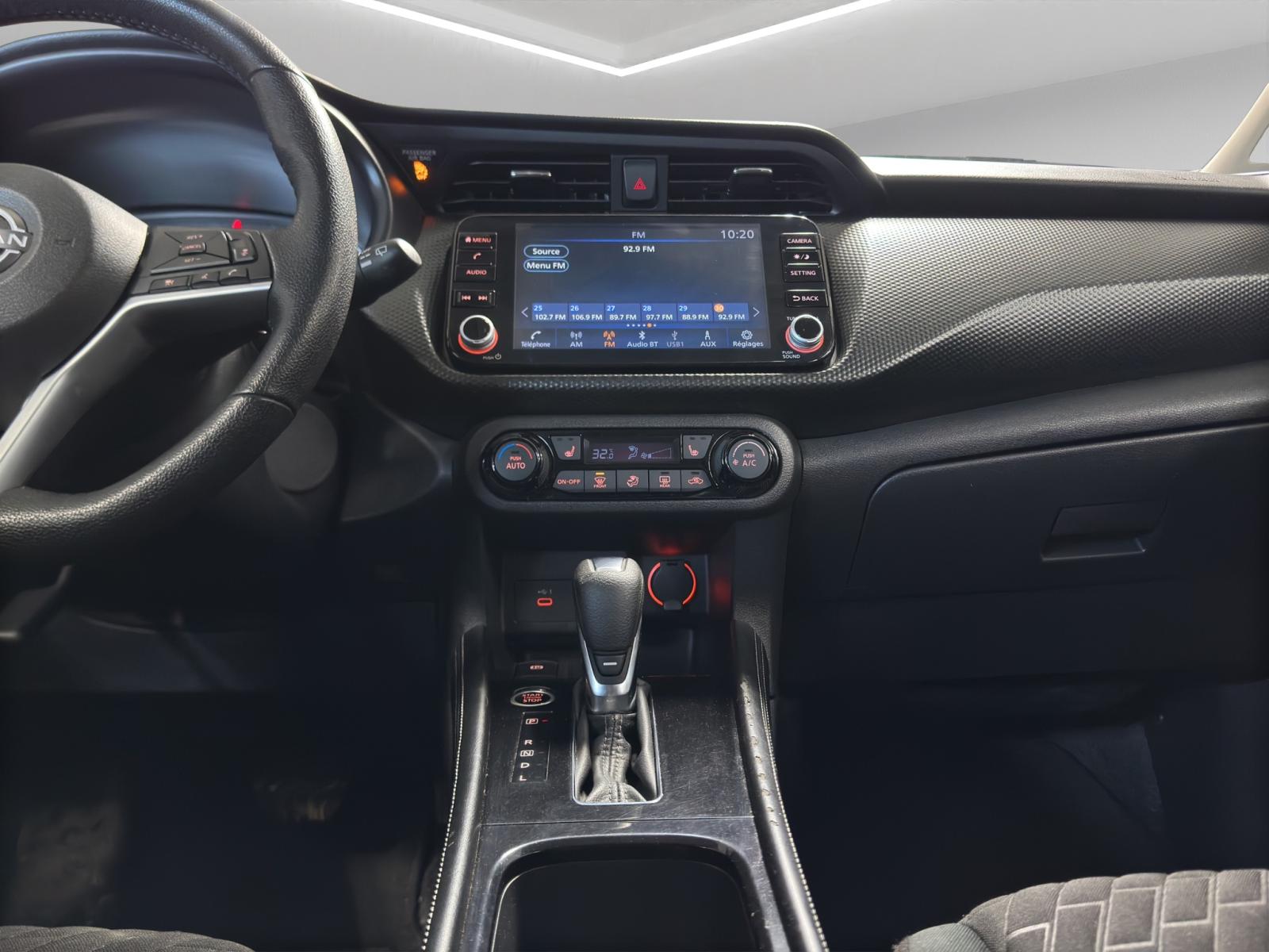 Image 12 Nissan Kicks SV 2023