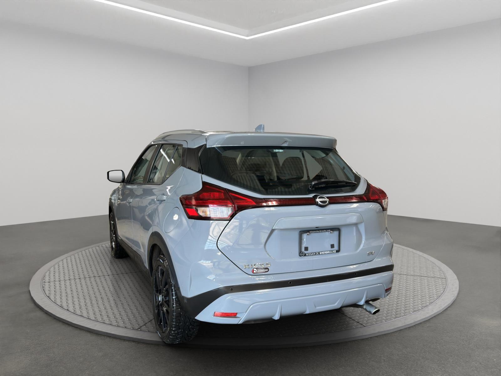 Image 3 Nissan Kicks SV 2023