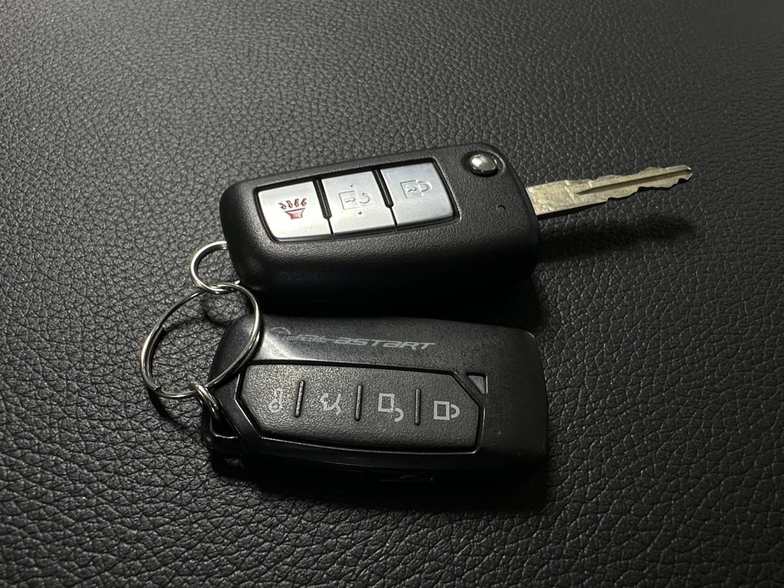 Image 20 Nissan Rogue S 2020