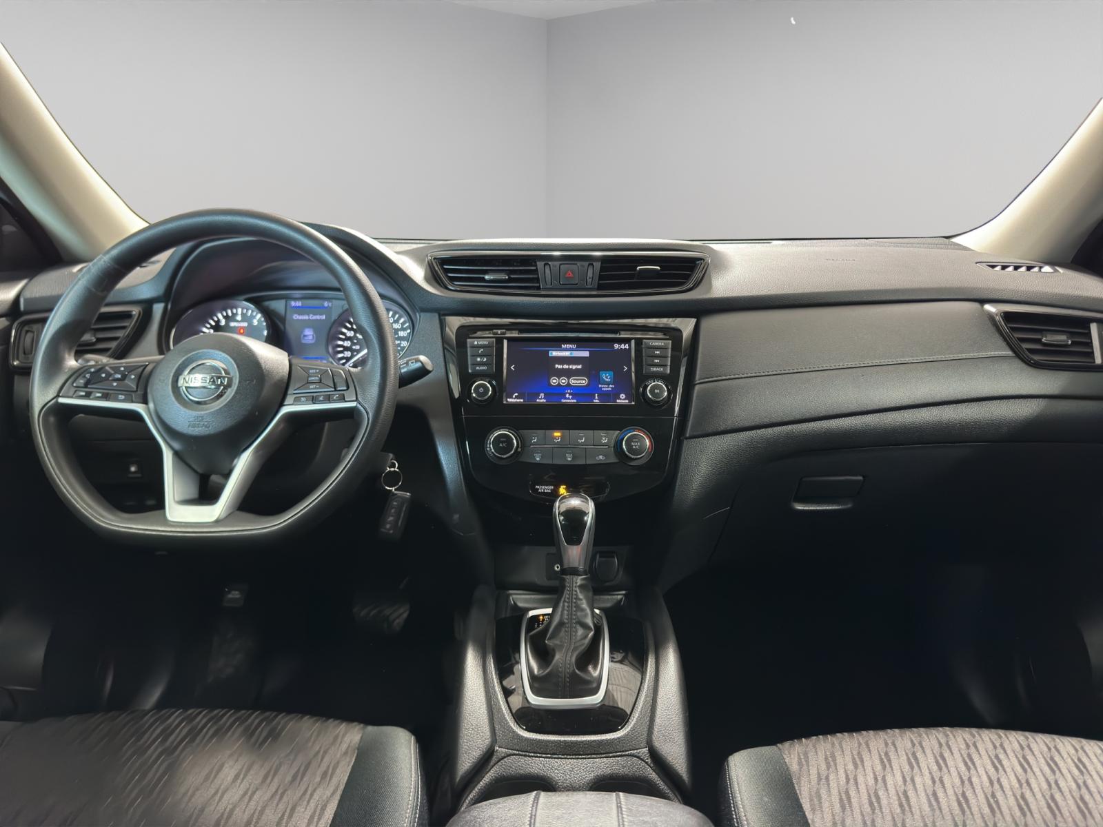 Image 9 Nissan Rogue S 2020