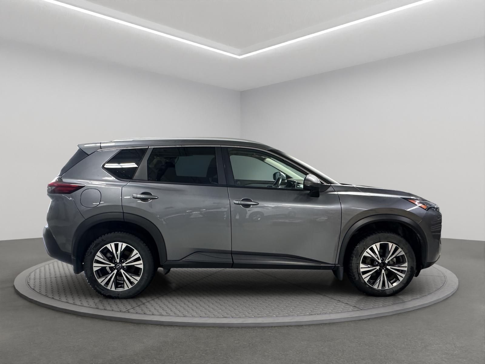 Nissan Rogue SV 2023 — photo 7