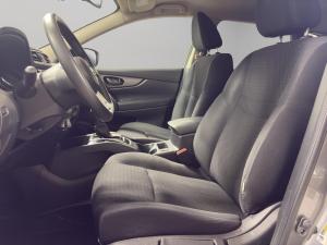 Miniature 8 Nissan Qashqai S 2021