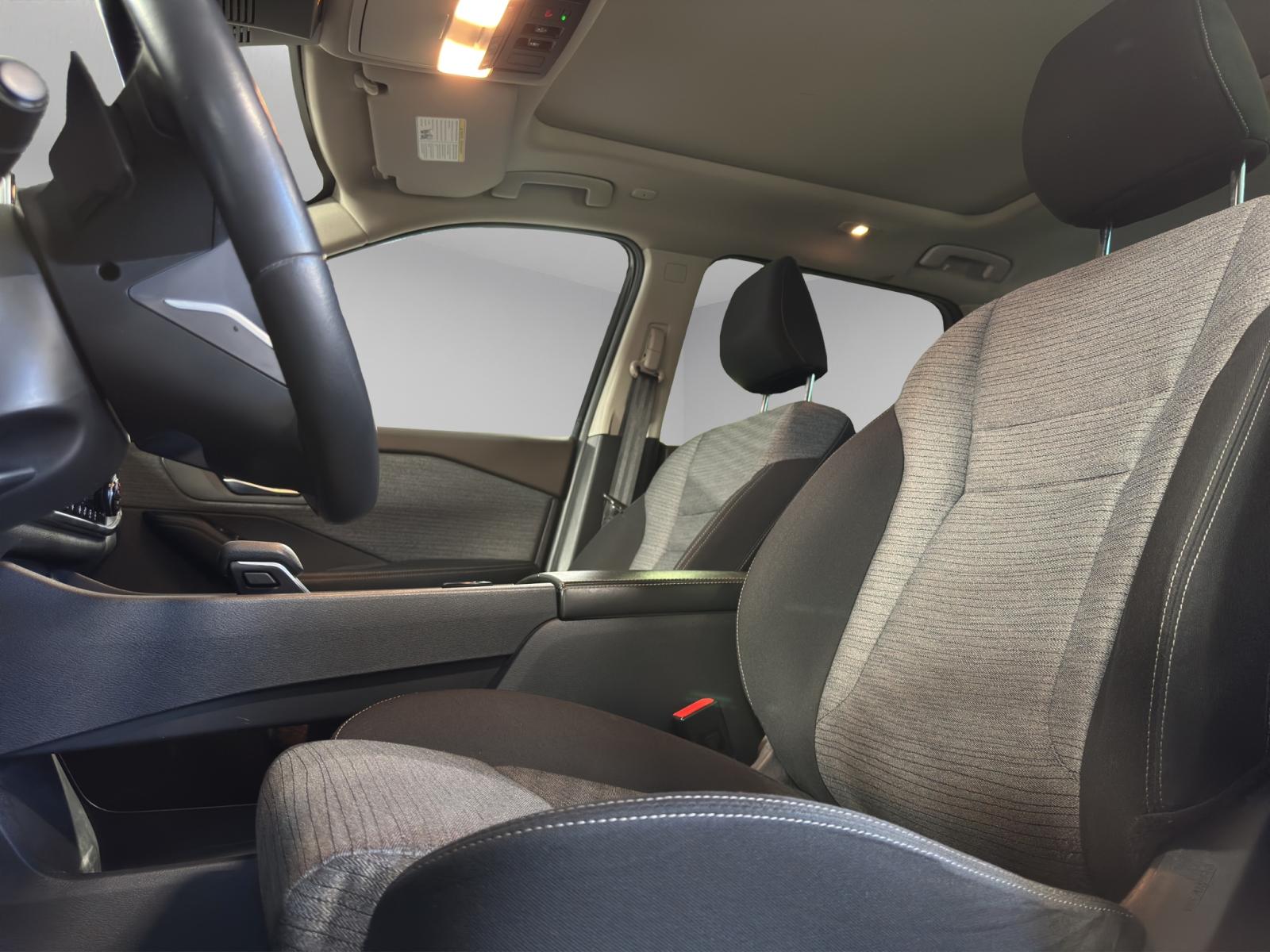 Image 8 Nissan Rogue SV Moonroof 2023