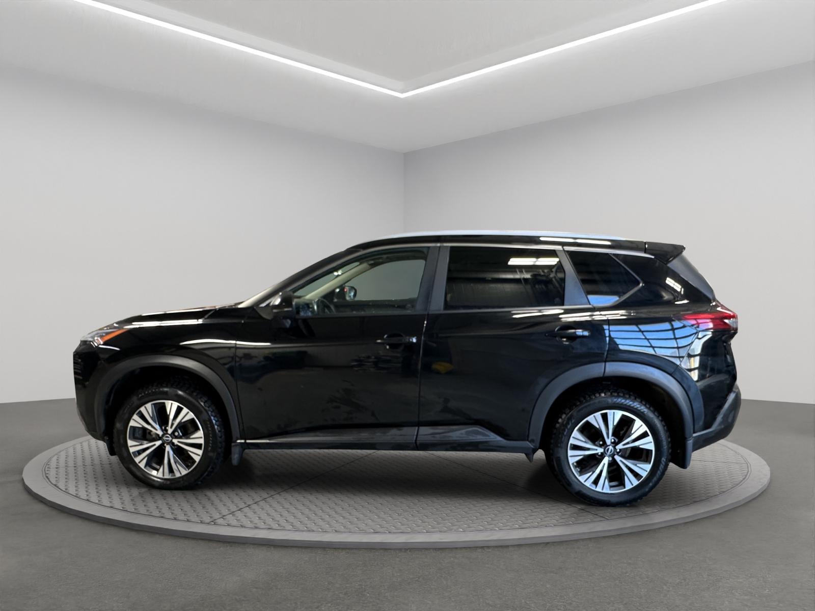 Image 2 Nissan Rogue SV Moonroof 2023