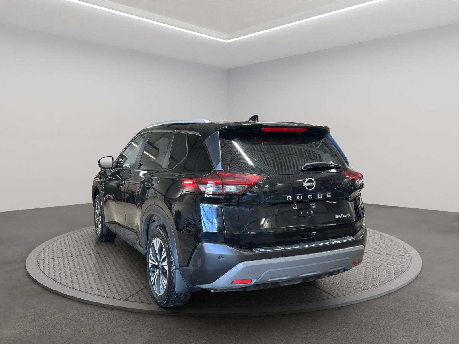 Image 3 Nissan Rogue SV Moonroof 2023