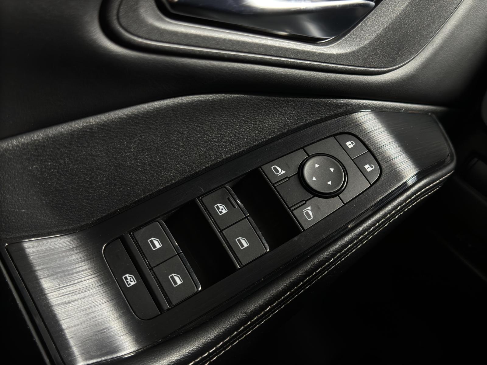 Image 18 Nissan Rogue SV Moonroof 2024