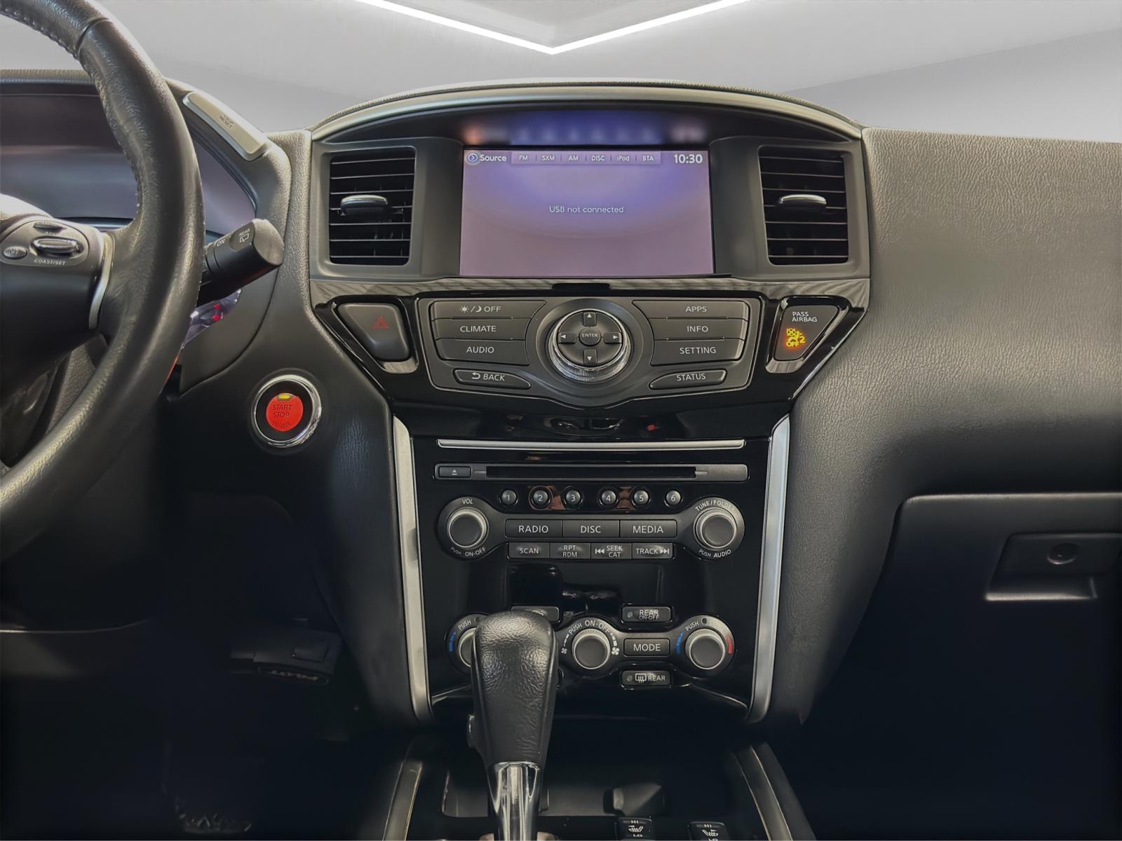 Image 12 Nissan Pathfinder SV 2017