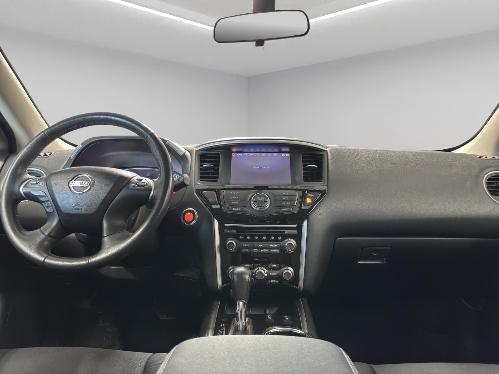 Image 9 Nissan Pathfinder SV 2017