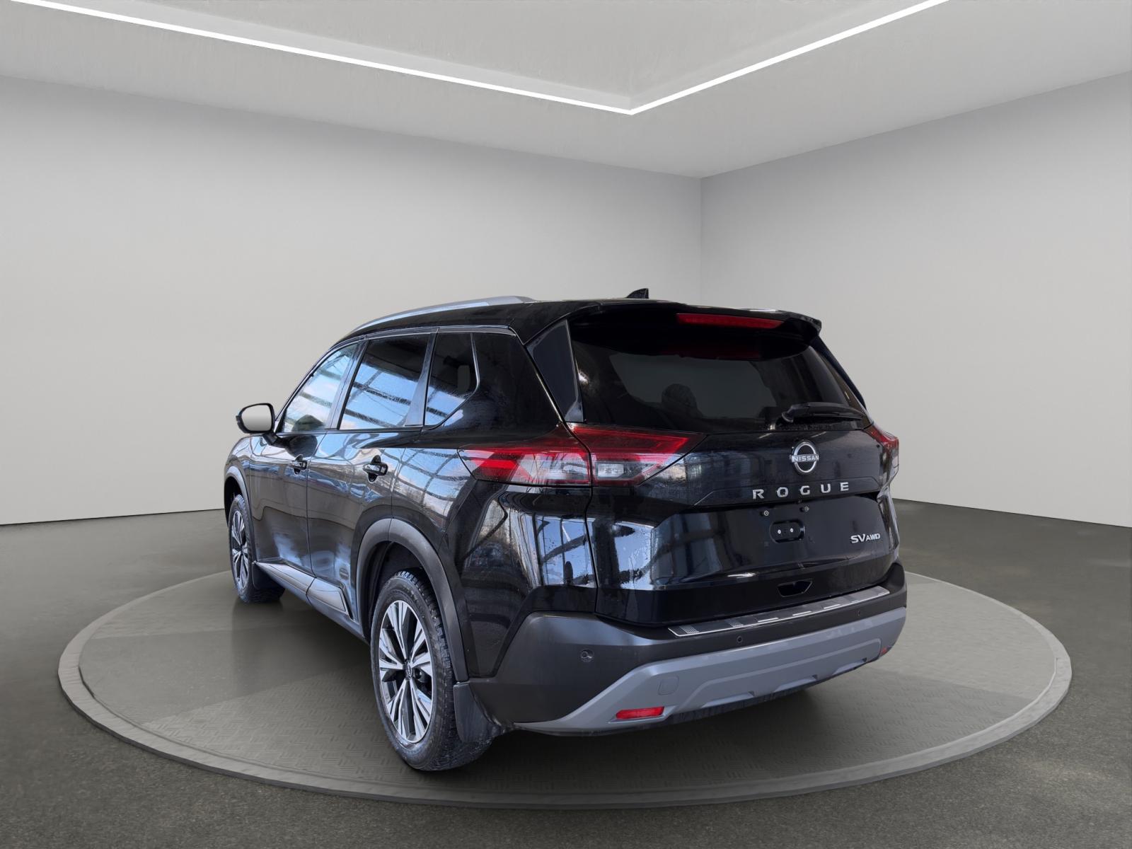Nissan Rogue SV Moonroof 2023 — photo 4