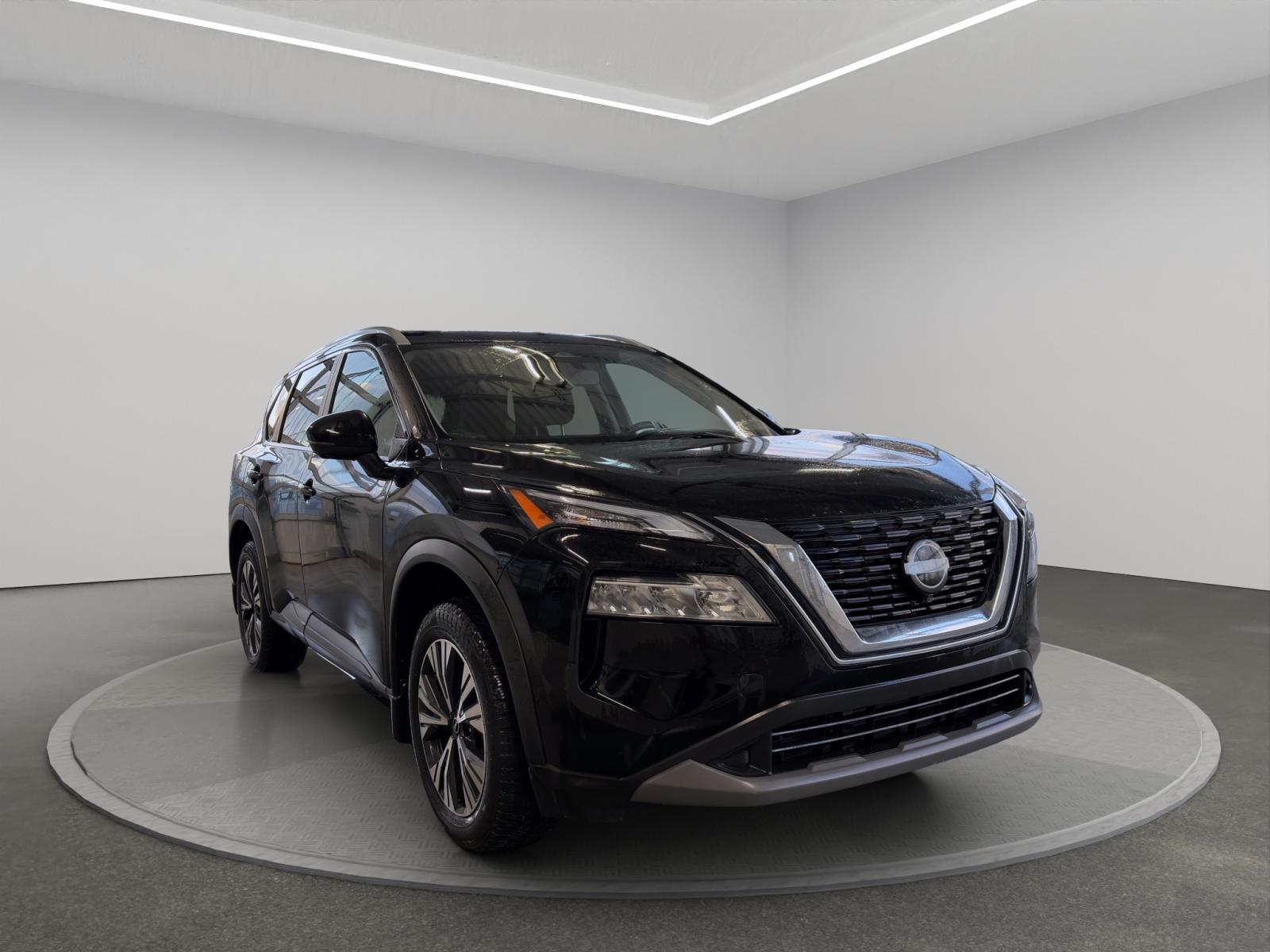 Nissan Rogue SV Moonroof 2023 — photo 8