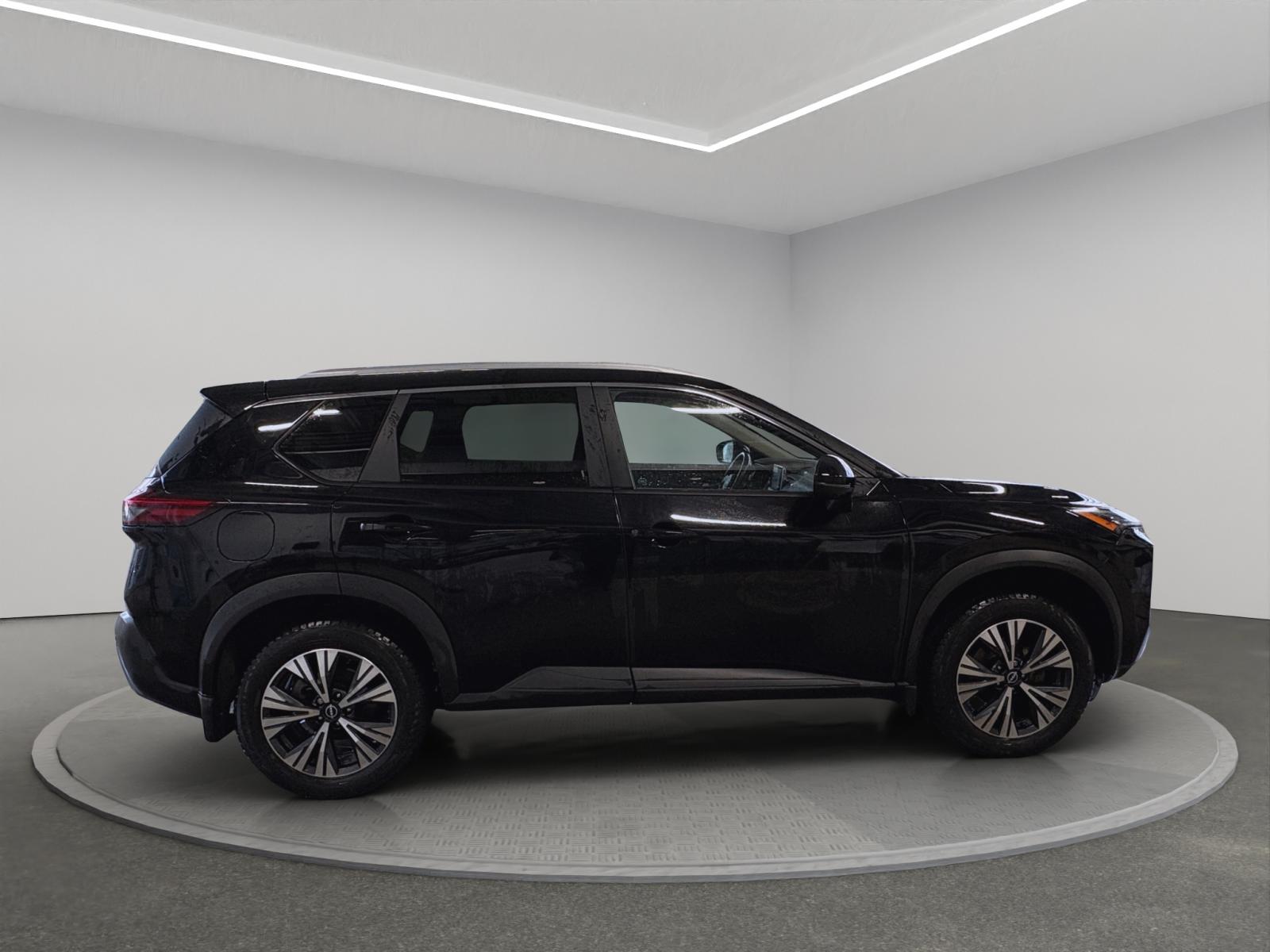Nissan Rogue SV Moonroof 2023 — photo 7