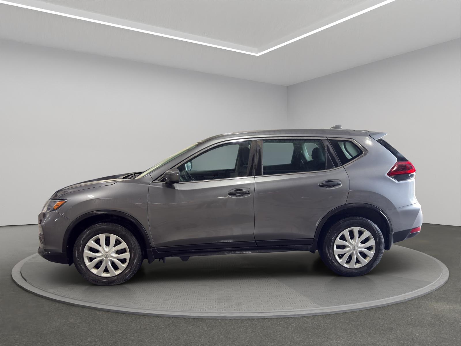 Nissan Rogue S 2019 — photo 3