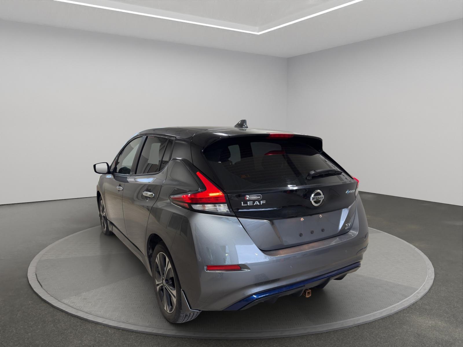 Nissan Leaf Plus SV 2022 — photo 3