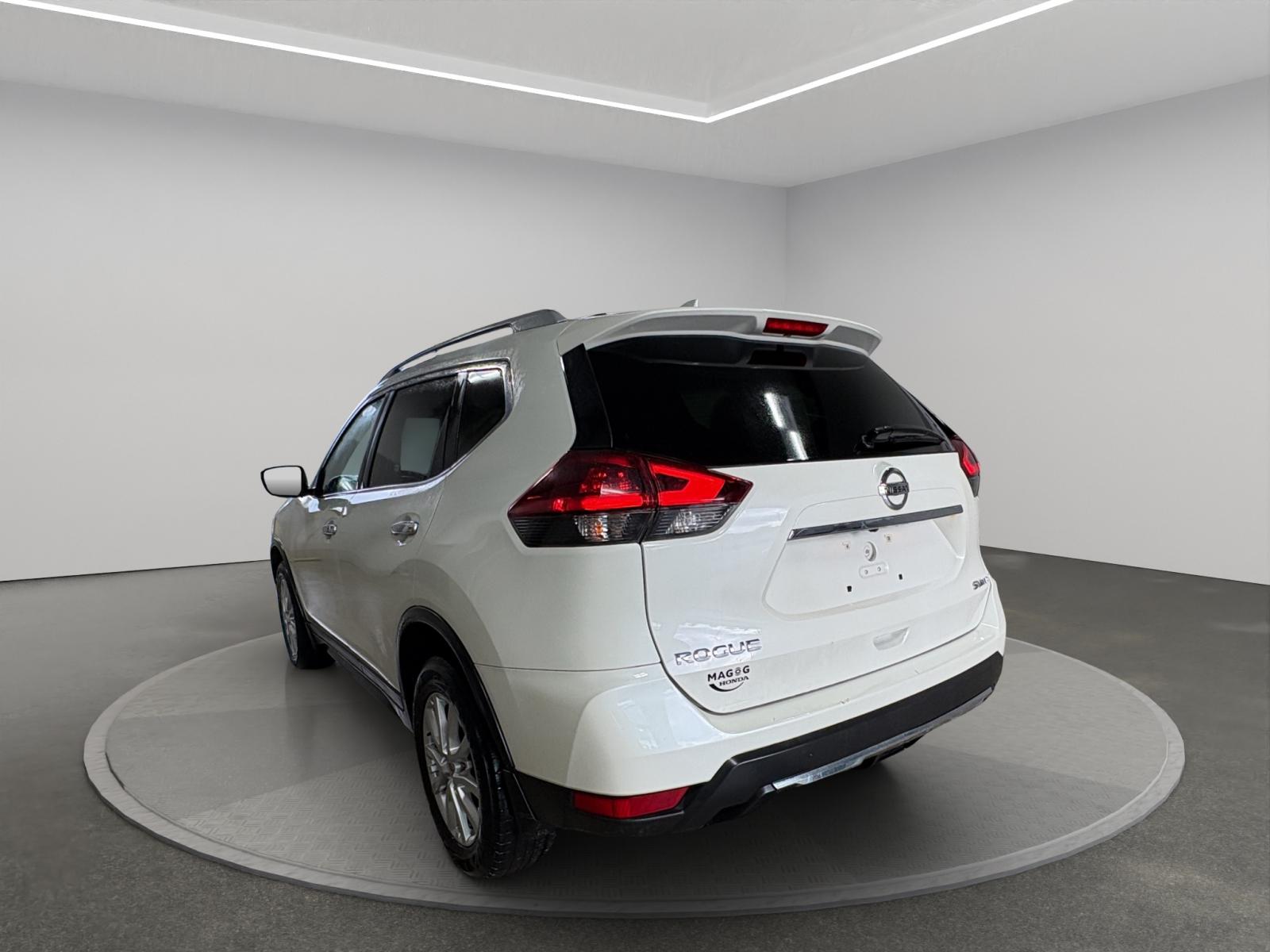 Nissan Rogue SV Tech 2019 — photo 4