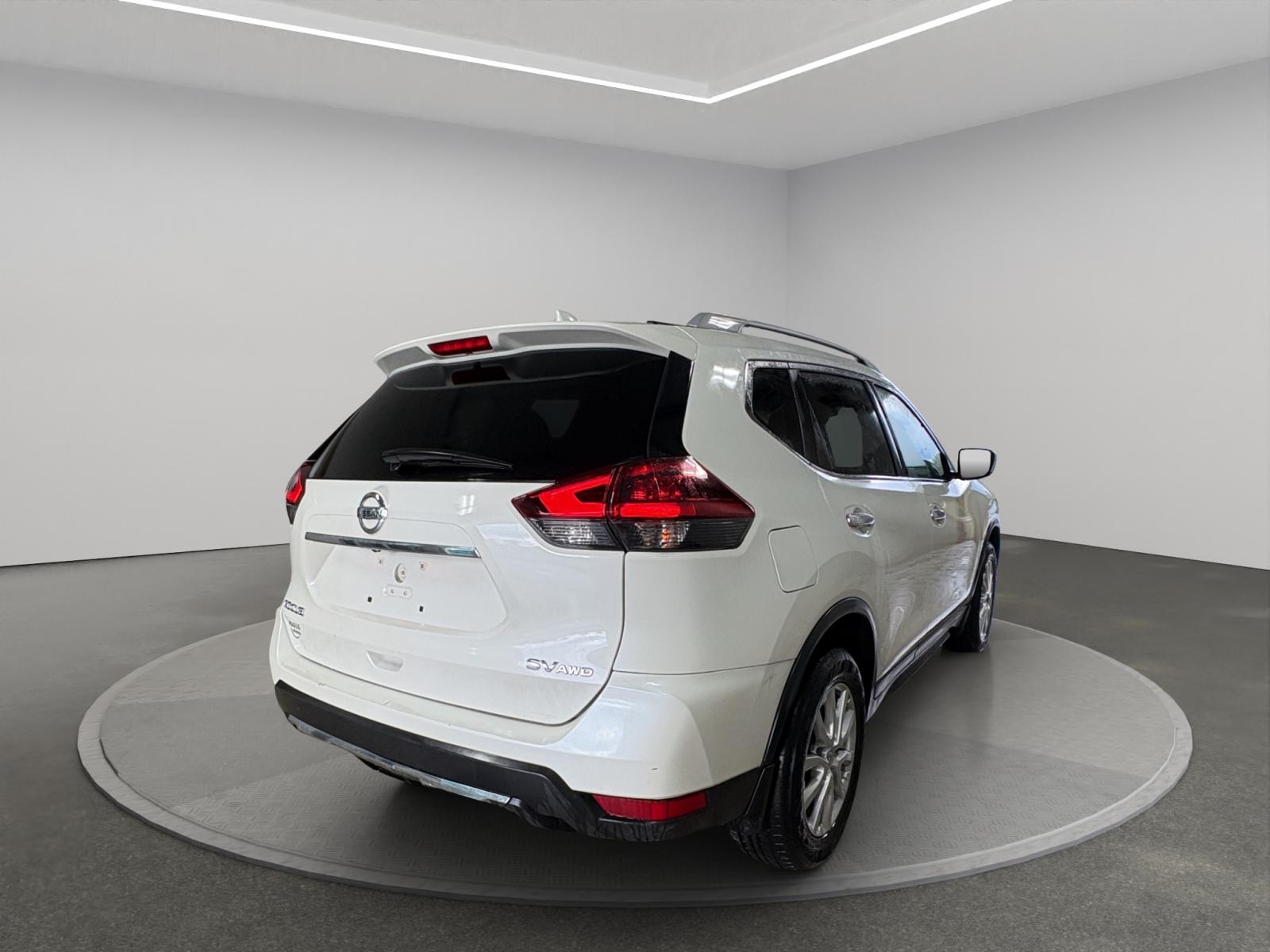 Nissan Rogue SV Tech 2019 — photo 6