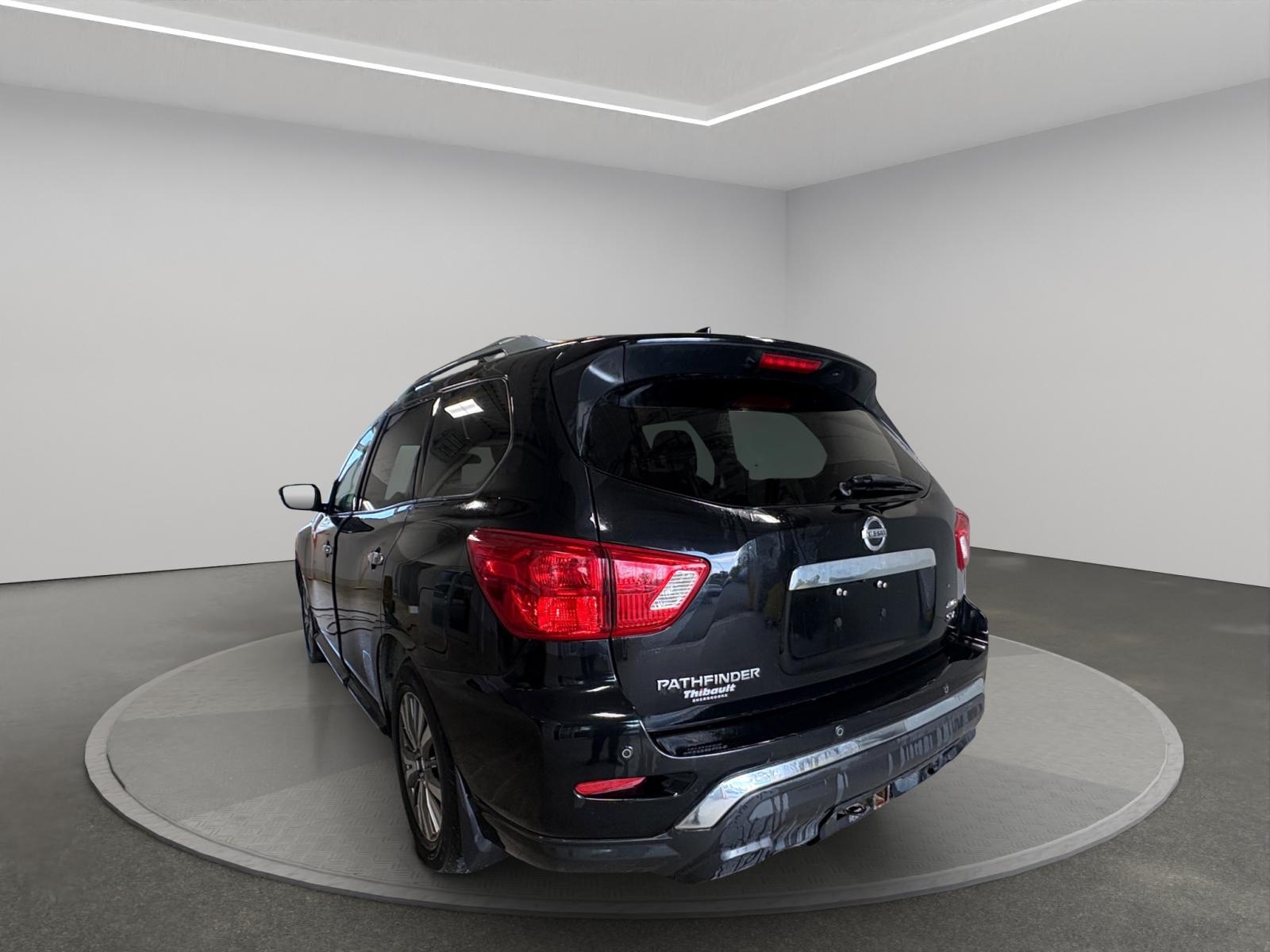 Nissan Pathfinder SV 2019 — photo 3
