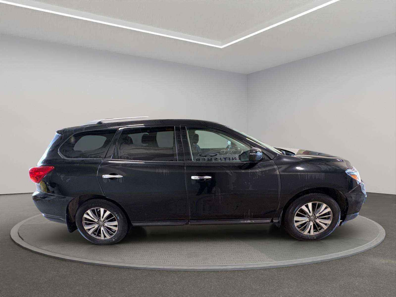 Nissan Pathfinder SV 2019 — photo 6