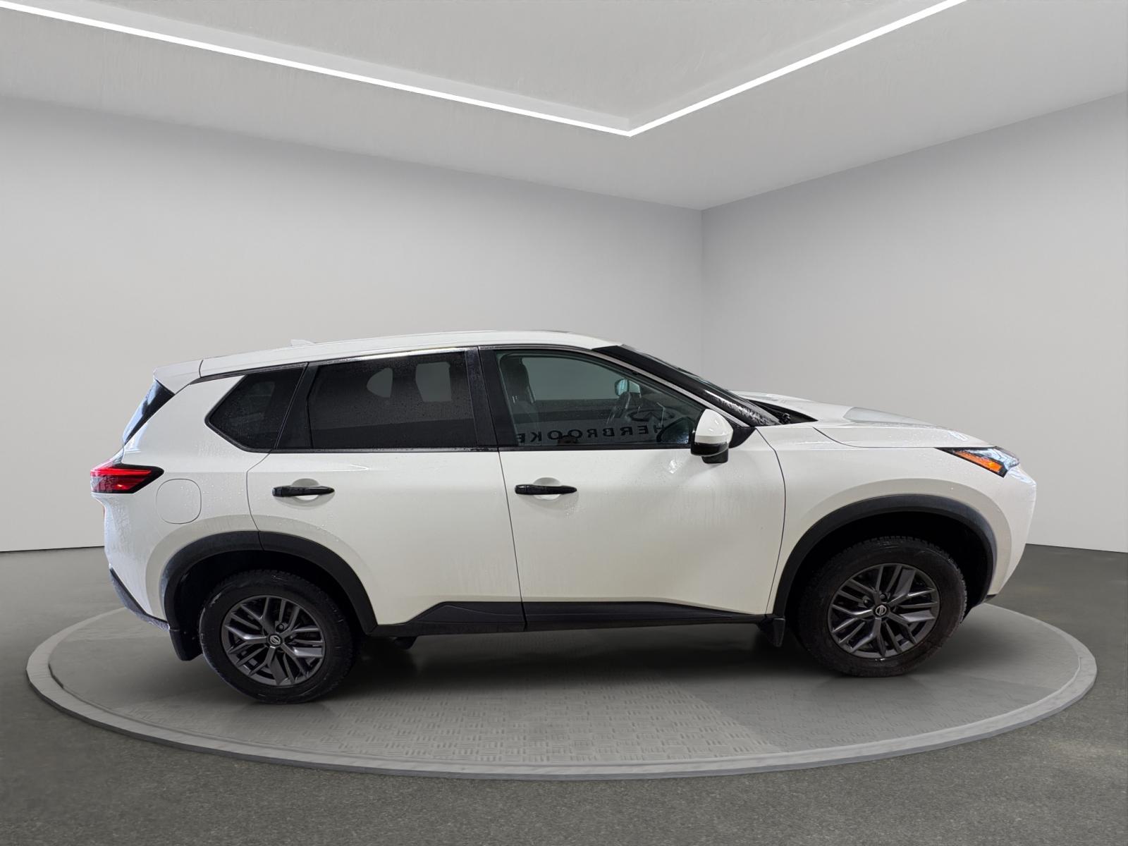 Nissan Rogue S 2021 — photo 7