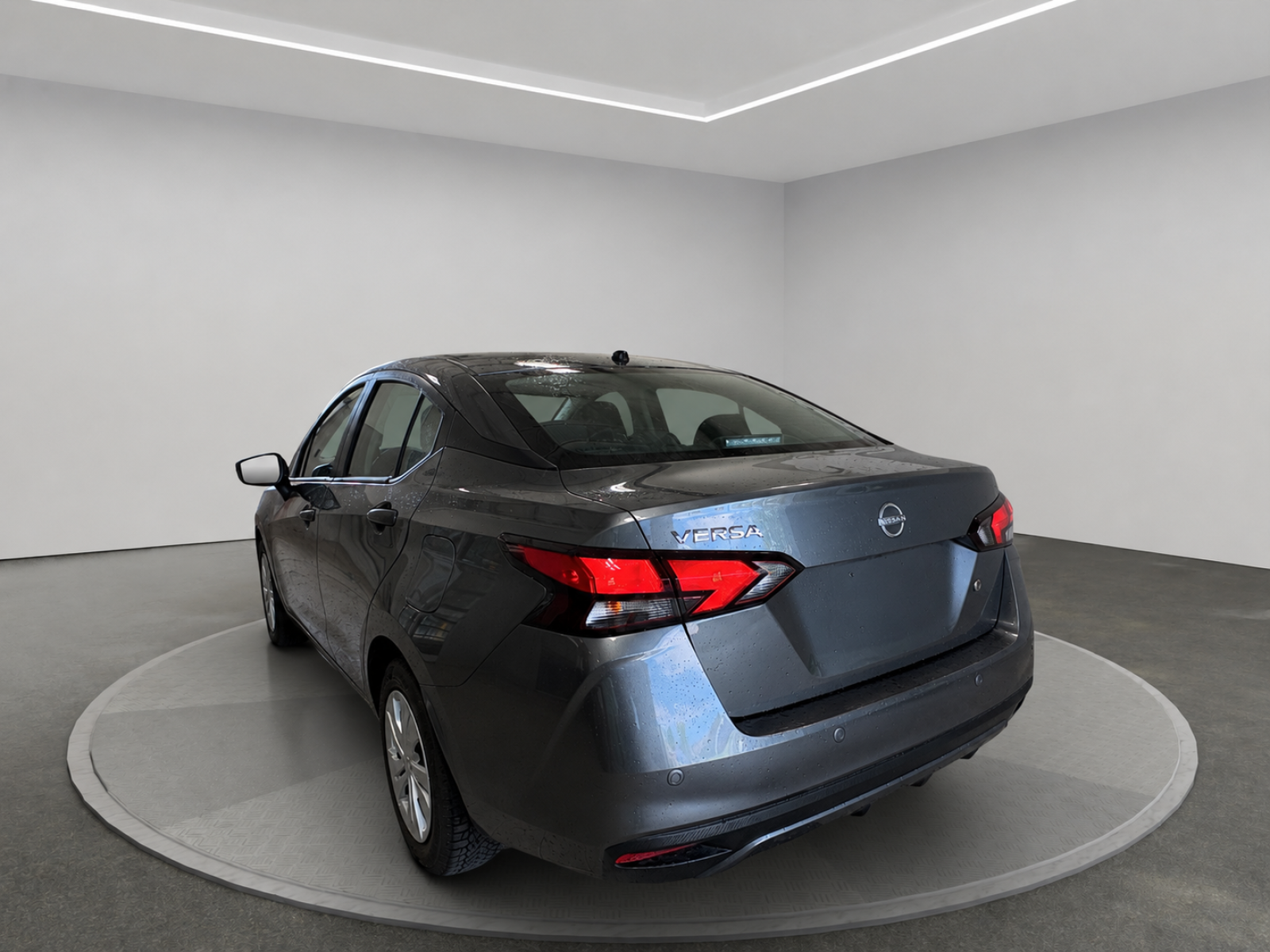 Nissan Versa S 2025 — photo 4
