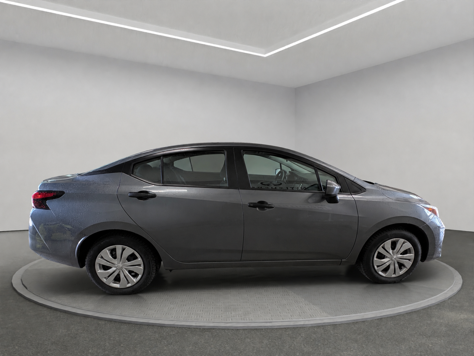 Nissan Versa S 2025 — photo 3