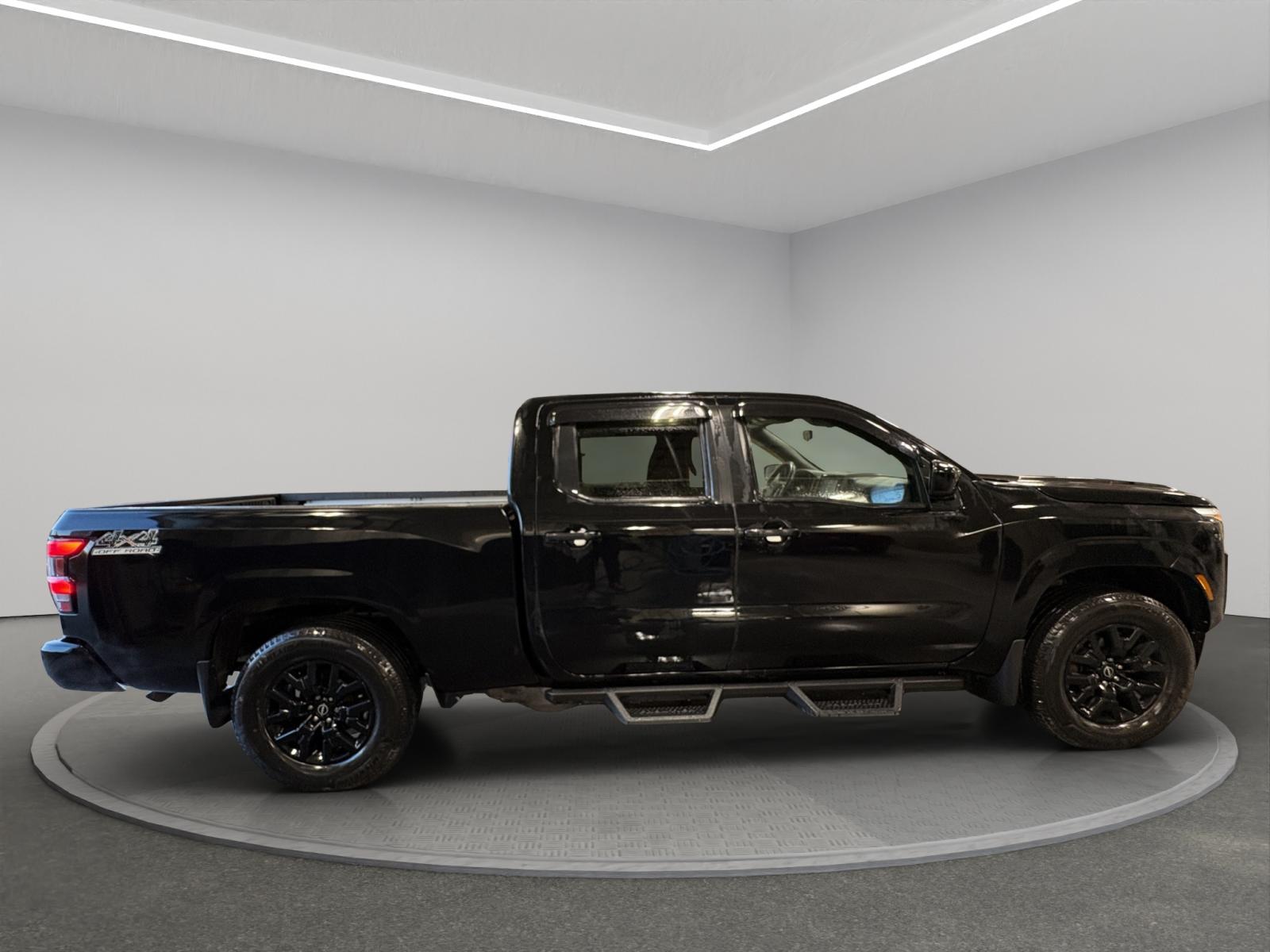 Nissan Frontier SV Midnight Ed 2023 — photo 7