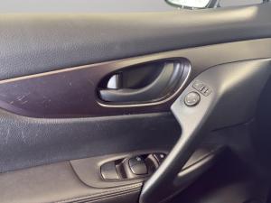 Miniature 15 Nissan Qashqai S 2023