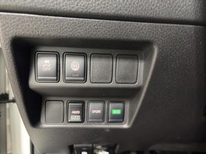 Miniature 14 Nissan Qashqai S 2021