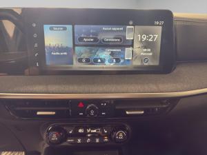 Miniature 12 Nissan Kicks SV 2025