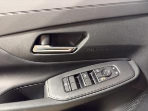 Miniature 15 Nissan Sentra Sentra Sv Premium 2026
