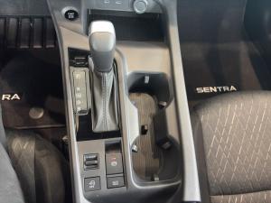Miniature 12 Nissan Sentra SV Premium 2026
