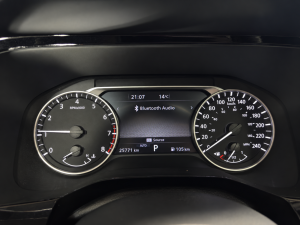 Thumbnail 15 Nissan Pathfinder SV 2024