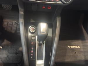 Miniature 11 Nissan Versa SR 2025