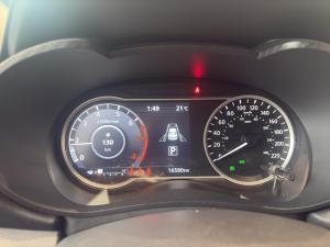 Miniature 13 Nissan Versa SR 2025
